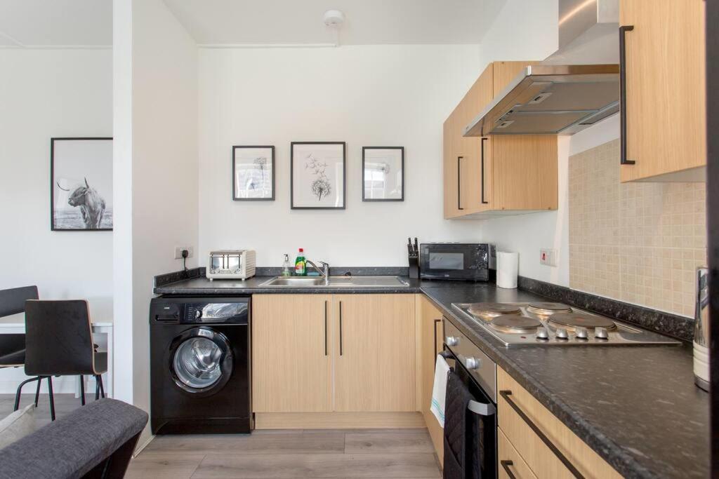 Modern & Bright 1 Bed For 4 Close To City Centre! Lejlighed Edinburgh Eksteriør billede